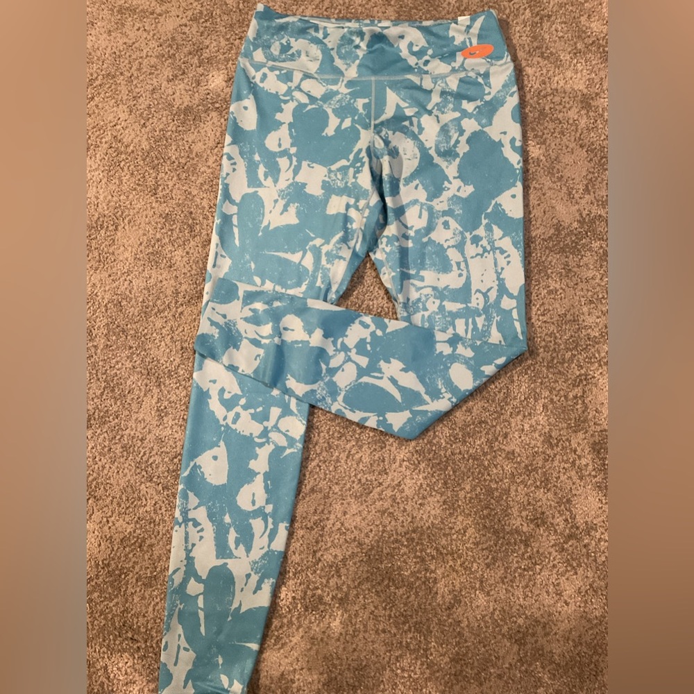 sky blue nike leggings